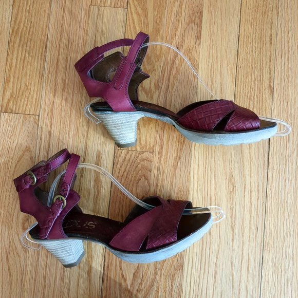 Mjus Leather Ankle Strap Heeled Strappy Distressed Red Sandals size 7.5 - Picture 14 of 14